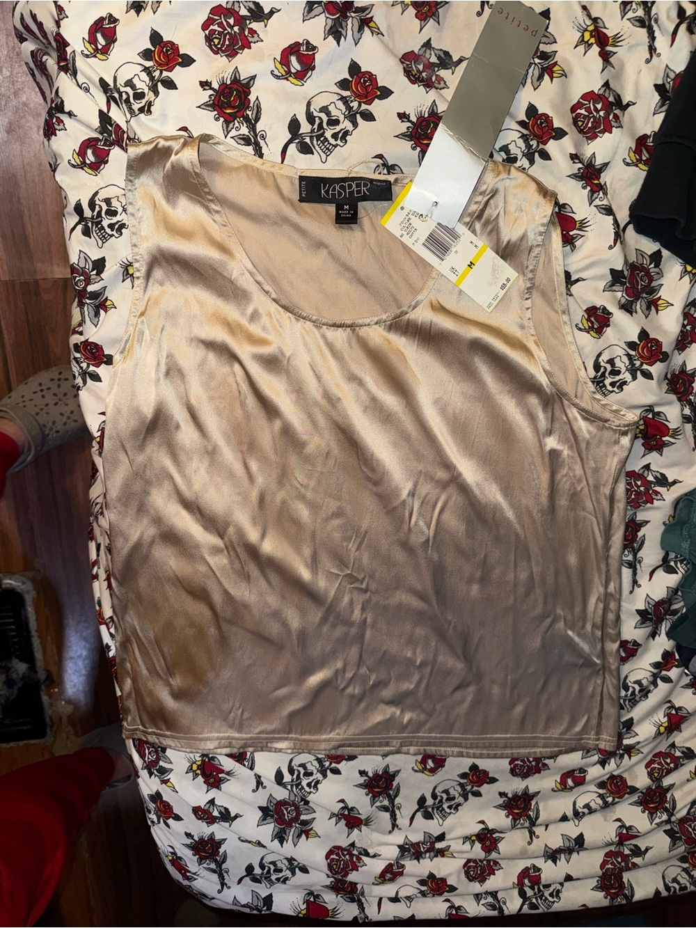 NWT Kasper Women's silky Satin Tank Top/Pajama in Champagne beige M